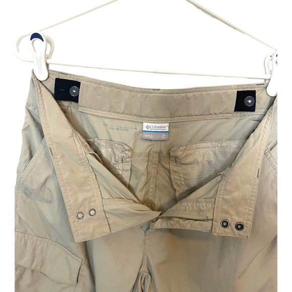 Columbia Women's Khaki Cargo Capris with Button Adjustable Waist Size 8 - Picture 11 of 15